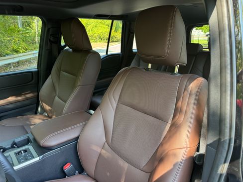 Used 2027 Toyota Land Cruiser w/ Premium Package AWD/4WD image 30