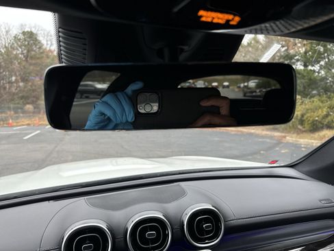 Used 2024 Mercedes-Benz GLC 300 4MATIC image 15