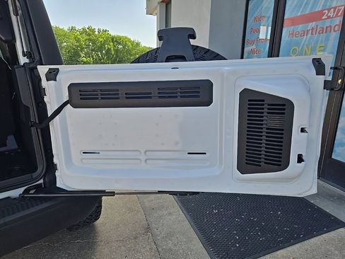 Used 2024 Ford Bronco Black Diamond AWD/4WD image 87