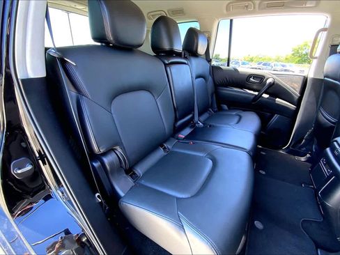 Used 2022 Nissan Armada SV RWD image 19