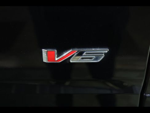 Used 2022 Chevrolet Colorado W/T w/ WT Convenience Package image 11