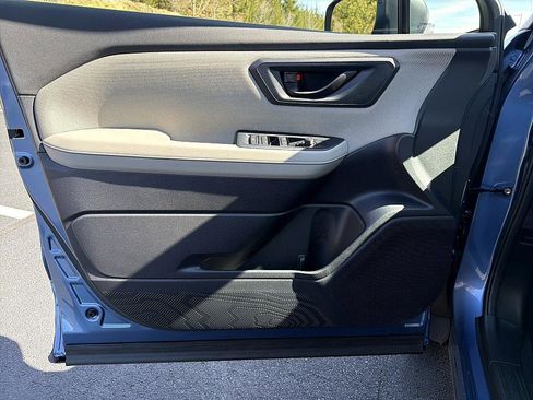 Used 2025 Subaru Forester image 15