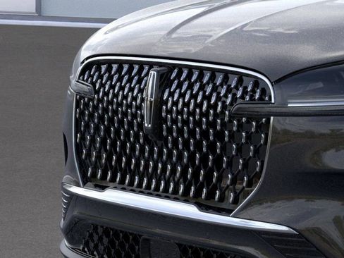 New 2026 Lincoln Aviator AWD image 17