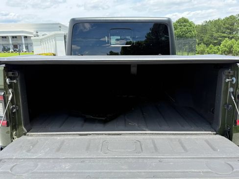Used 2021 Jeep Gladiator Rubicon w/ Trailer Tow Package AWD/4WD image 14