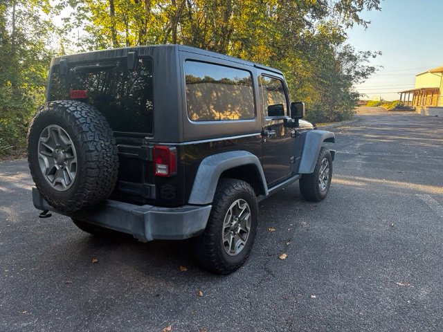 Used 2015 Jeep Wrangler Rubicon w/ Power Convenience Group AWD/4WD image 7