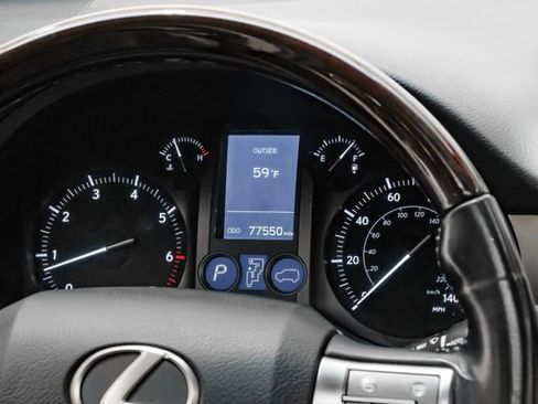 Used 2017 Lexus GX 460 image 24