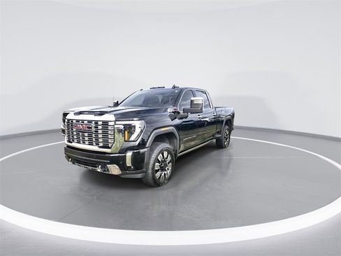 Used 2025 GMC Sierra 2500 Denali w/ Denali Reserve Package image 4