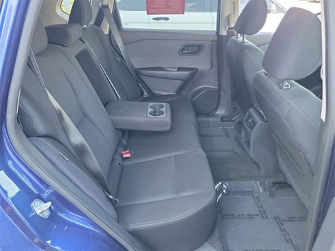 Certified 2023 Nissan Rogue S image 18