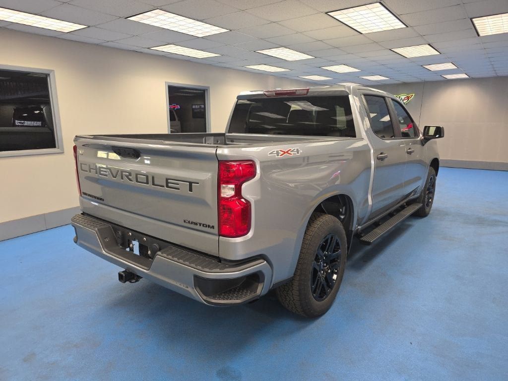 Certified 2023 Chevrolet Silverado 1500 Custom w/ LPO, Dark Essentials Package AWD/4WD image 3