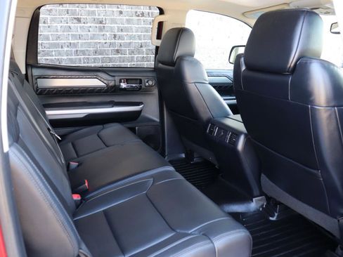 Used 2016 Toyota Tundra Platinum image 31