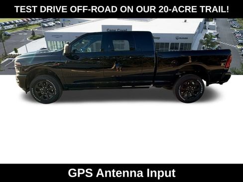 New 2026 RAM 2500 Laramie AWD/4WD image 9