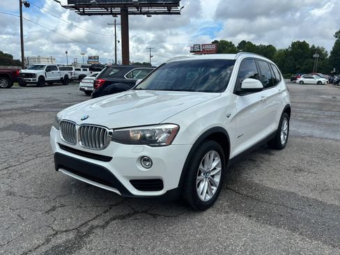 Used 2017 BMW X3 sDrive28i RWD image 9