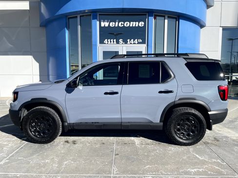 Certified 2026 Honda Passport TrailSport Elite image 1