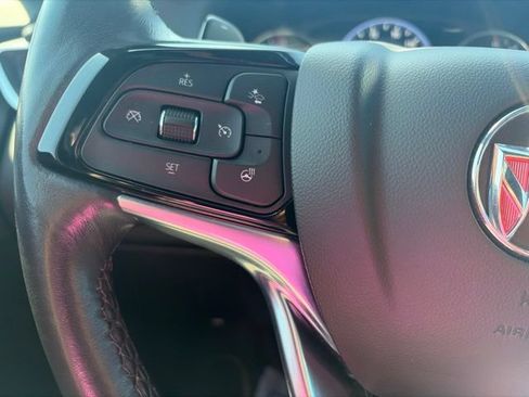 Used 2022 Buick Enclave Avenir w/ Avenir Technology Package AWD/4WD image 27