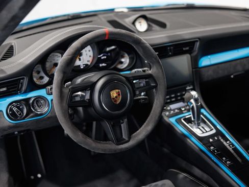 Used 2018 Porsche 911 GT3 RWD image 20