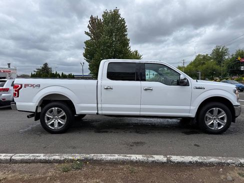 Used 2018 Ford F150 XLT w/ XTR Package AWD/4WD image 8