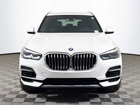 Used 2022 BMW X5 xDrive40i AWD/4WD image 2