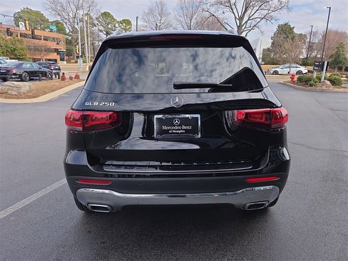 Certified 2022 Mercedes-Benz GLB 250 GLB 250 image 4