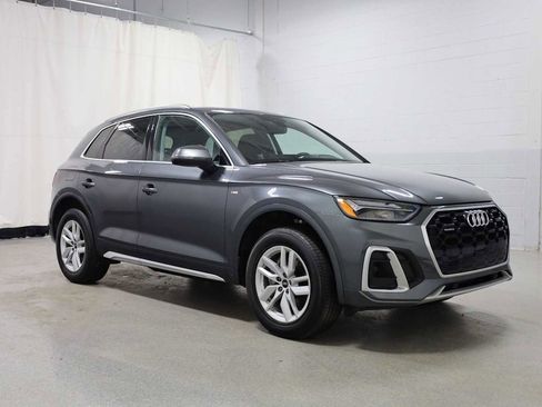 Used 2023 Audi Q5 2.0T Premium w/ Convenience Package image 13