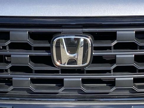 New 2026 Honda Pilot Sport image 29