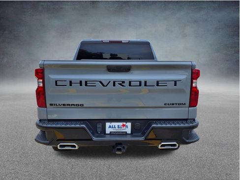 Used 2024 Chevrolet Silverado 1500 Custom Trail Boss w/ LPO, Dark Essentials Package AWD/4WD image 9