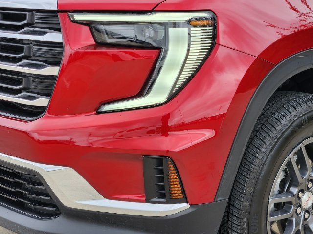Used 2026 GMC Acadia Elevation FWD image 9
