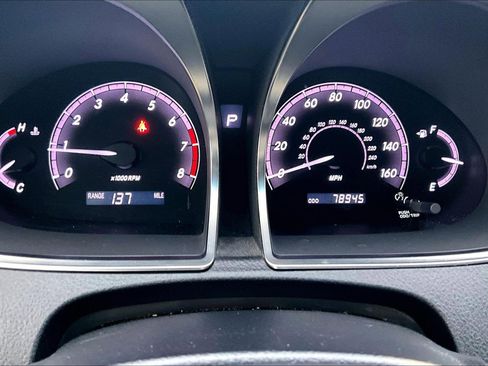 Used 2012 Toyota Avalon image 18