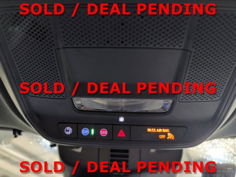 Used 2025 Buick Enclave Preferred w/ Power Package AWD/4WD image 13