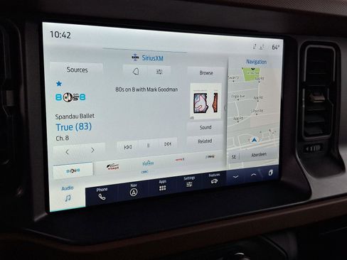 Used 2024 Ford Bronco Outer Banks image 18