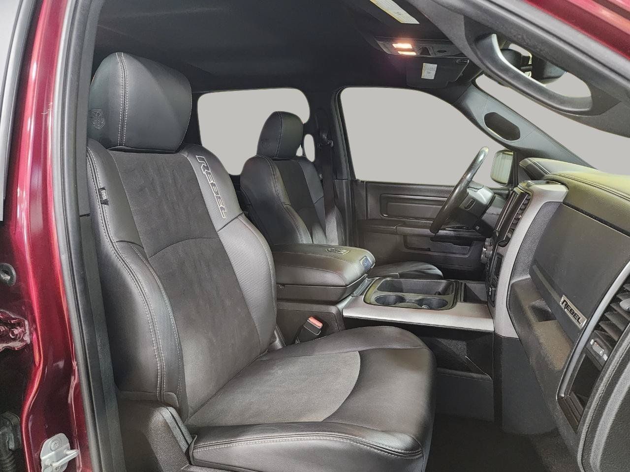 Used 2017 RAM 1500 Rebel w/ Luxury Group AWD/4WD image 28