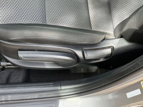 Used 2025 Kia Soul LX w/ LX Technology Package image 22