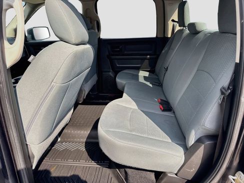 Used 2019 RAM 1500 Express w/ Wheel & Sound Group AWD/4WD image 25