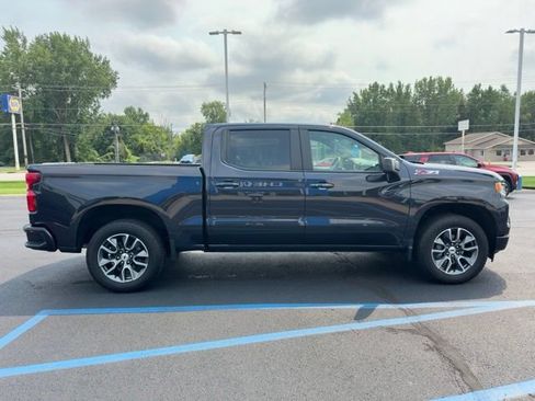 Used 2023 Chevrolet Silverado 1500 RST AWD/4WD image 5