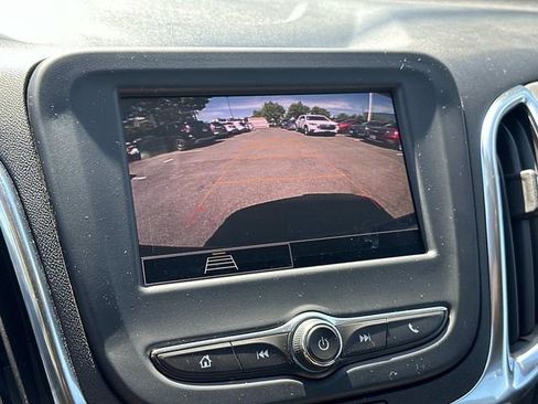 Used 2024 Chevrolet Equinox LT w/ LPO, Floor Liner Package FWD image 24