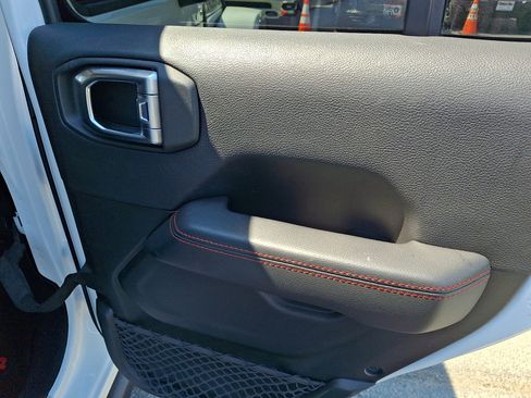 Used 2021 Jeep Wrangler Unlimited Rubicon AWD/4WD image 14