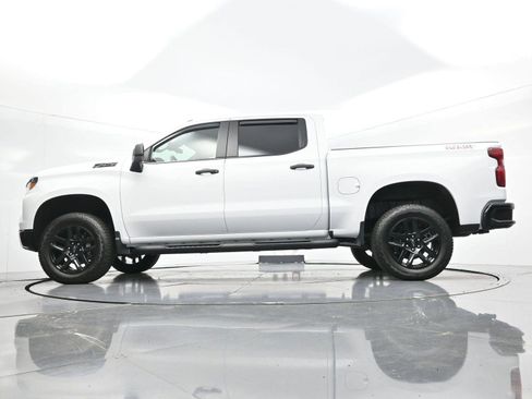 Used 2025 Chevrolet Silverado 1500 Custom Trail Boss w/ Turbomax Blackout Package AWD/4WD image 44