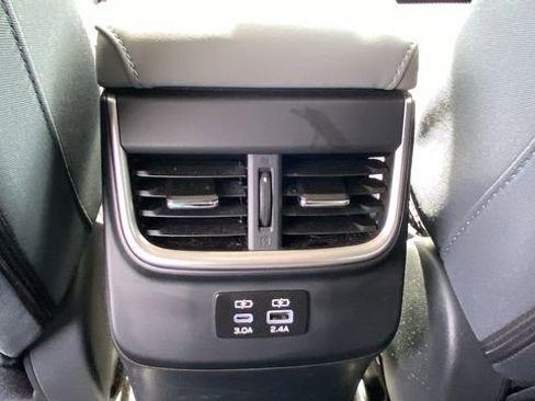 Certified 2025 Subaru Outback Premium AWD/4WD image 16