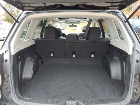 Used 2018 Subaru Forester 2.5i Premium image 11