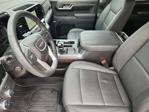 Used 2024 GMC Sierra 1500 SLT w/ SLT Premium Plus Package AWD/4WD image 13