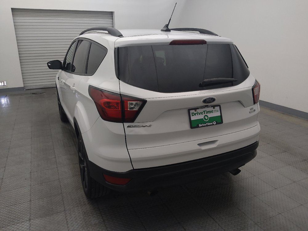 Used 2019 Ford Escape SE AWD/4WD image 6