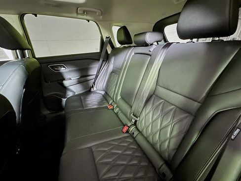 New 2026 Nissan Rogue Platinum w/ Platinum Premium Package image 24