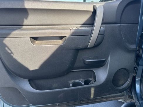 Used 2011 GMC Sierra 1500 SLE w/ Power Tech Package image 9