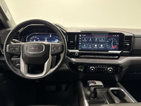Used 2023 GMC Sierra 1500 SLT w/ SLT Premium Package AWD/4WD image 30