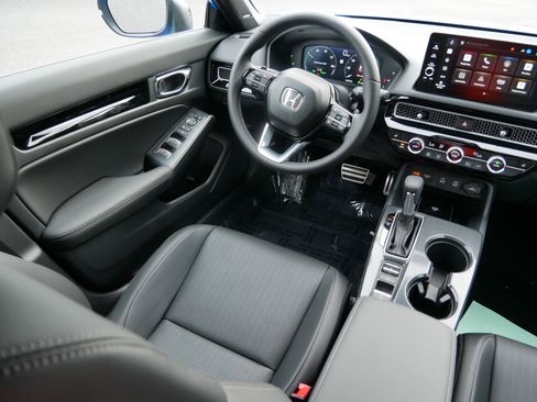 New 2026 Honda Civic Sport Touring image 9