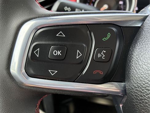 Used 2023 Jeep Gladiator Rubicon w/ LED Lighting Group AWD/4WD image 14