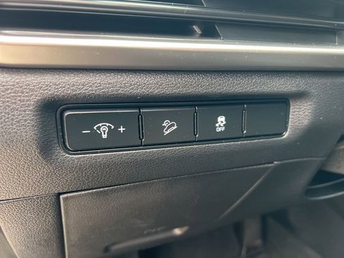 Certified 2024 Kia Telluride LX image 50