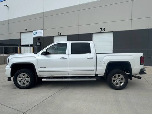 Used 2017 GMC Sierra 1500 Denali AWD/4WD image 2