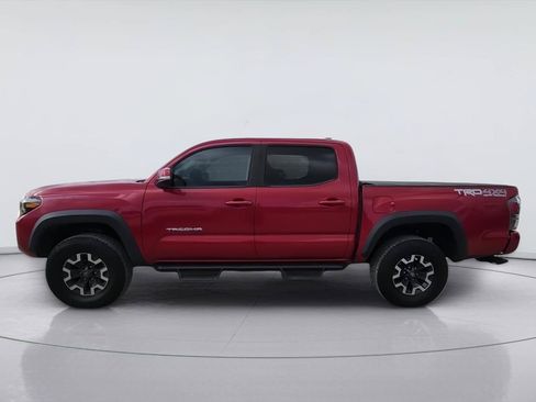 Used 2021 Toyota Tacoma TRD Off-Road w/ Technology Package AWD/4WD image 5