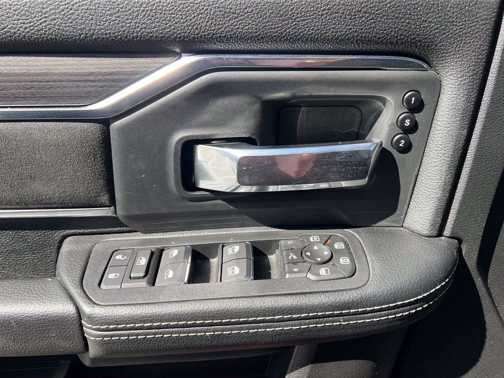 Used 2026 RAM 2500 Laramie w/ Night Edition AWD/4WD image 24
