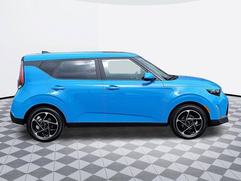 Used 2025 Kia Soul EX FWD image 7